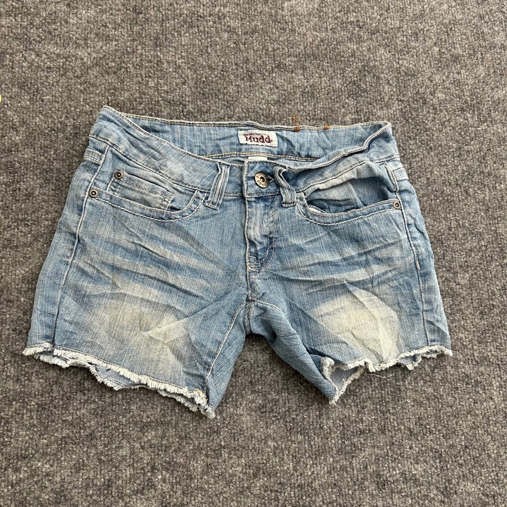 Mudd Denim Shorts Womens Size 0 Blue Light Wash Raw Hem Stretch Low Rise Casual